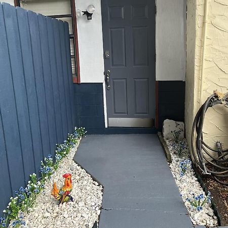 Eustis Single Room With Twin Bed On Private Property מראה חיצוני תמונה